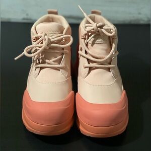 Ugg Neumel X- Size:8